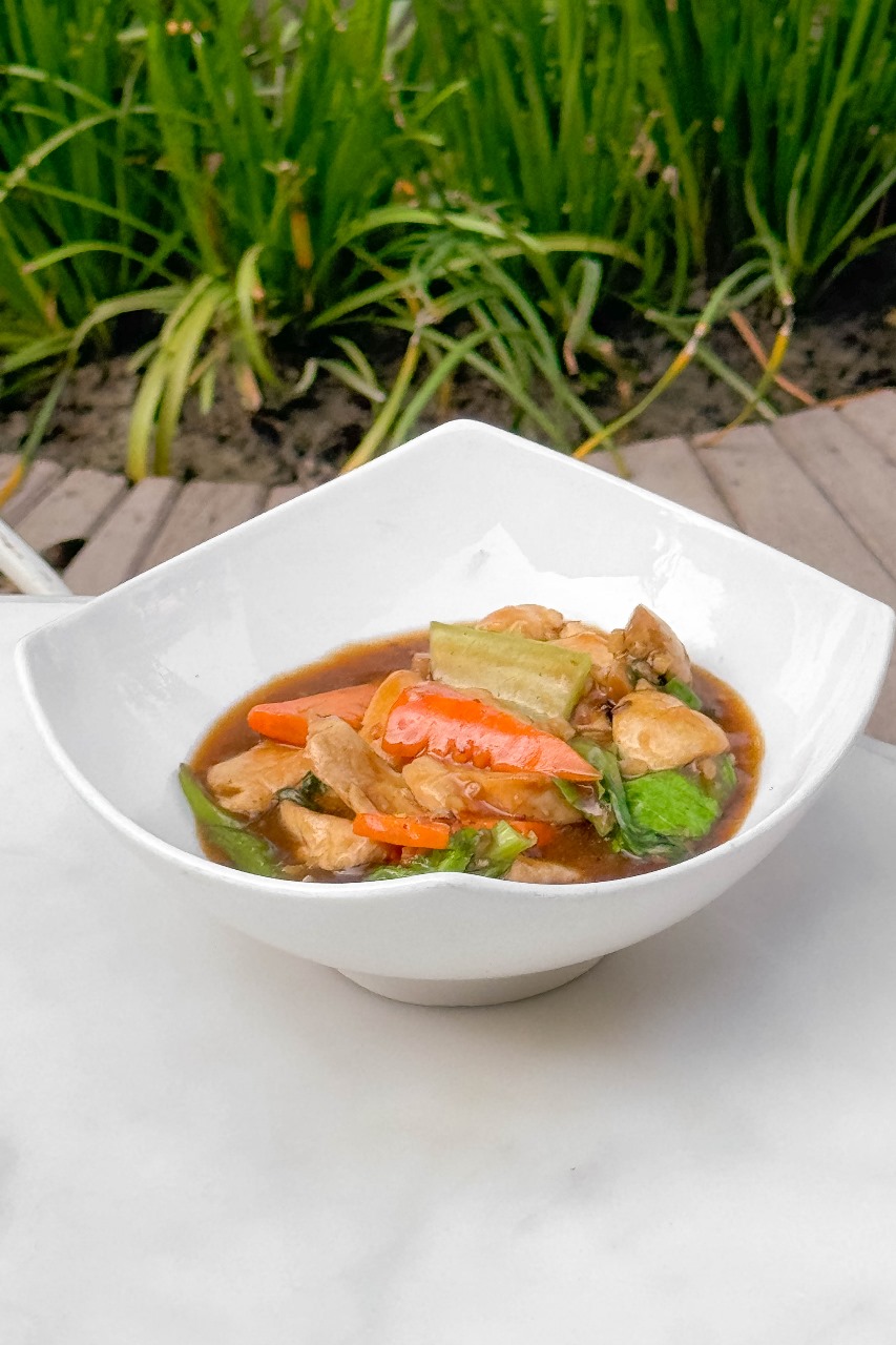 Chicken with black beans sauce